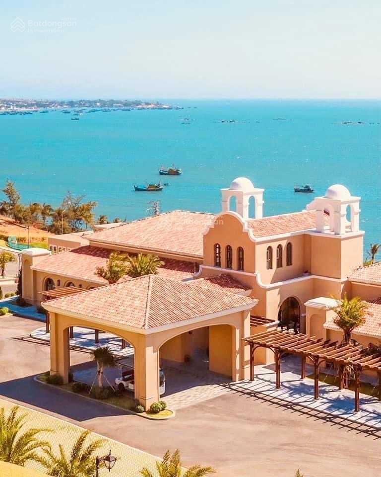 Cần bán cắt lỗ căn biệt thự biển centara mũi né, ocean view