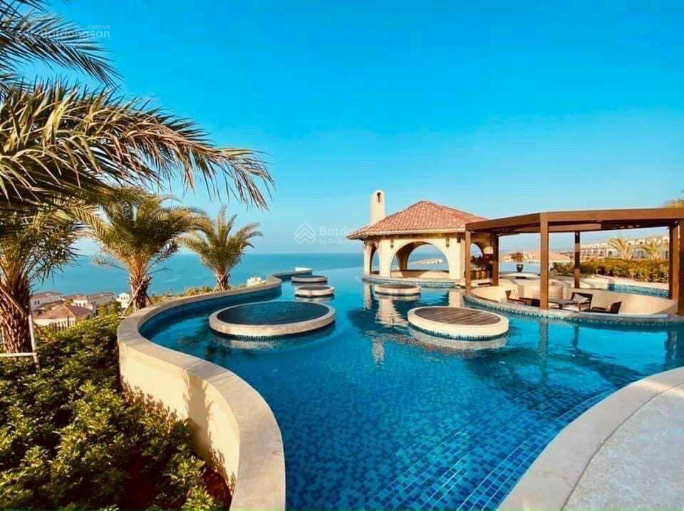 Cần bán cắt lỗ căn biệt thự biển centara mũi né, ocean view