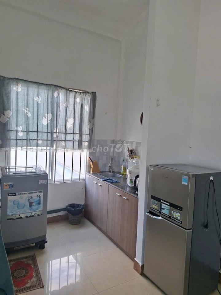 HOT ! Còn 1 Căn hộ mới đẹp giá rẻ ngay số 8 Bà Huyện Thanh Quan