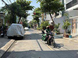 Bán nhà đường chu mạnh trinh gần đh ngoại ngữ.  tuyết