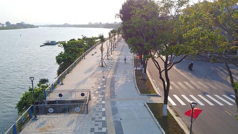 Bán đất biệt thự đường thăng long  hải châu vị trí siêu đẹp, gọi tuyết