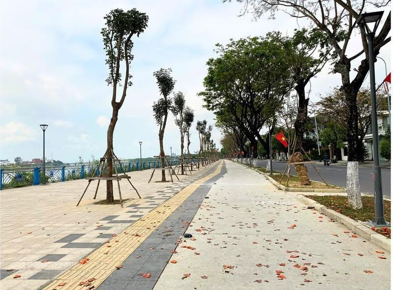 Bán đất biệt thự đường thăng long  hải châu vị trí siêu đẹp, gọi tuyết