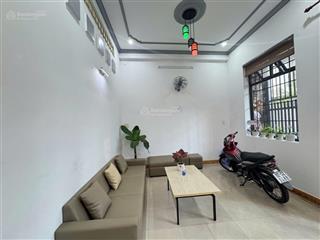 Bán nhà 2 tầng đường lưu quý kỳ ngay trung tâm hoà cường, mặt tiền 6m rộng rãi