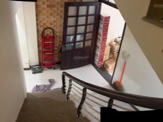 Bán nhà 2 tầng 2 mê đường lý nhân tông sát phan đăng lưu sầm uất