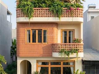 Bán nhà mặt phố đường lê vĩnh huy gần quảng trường 2/9 ngay trung tâm hoà cường ,  tuyết