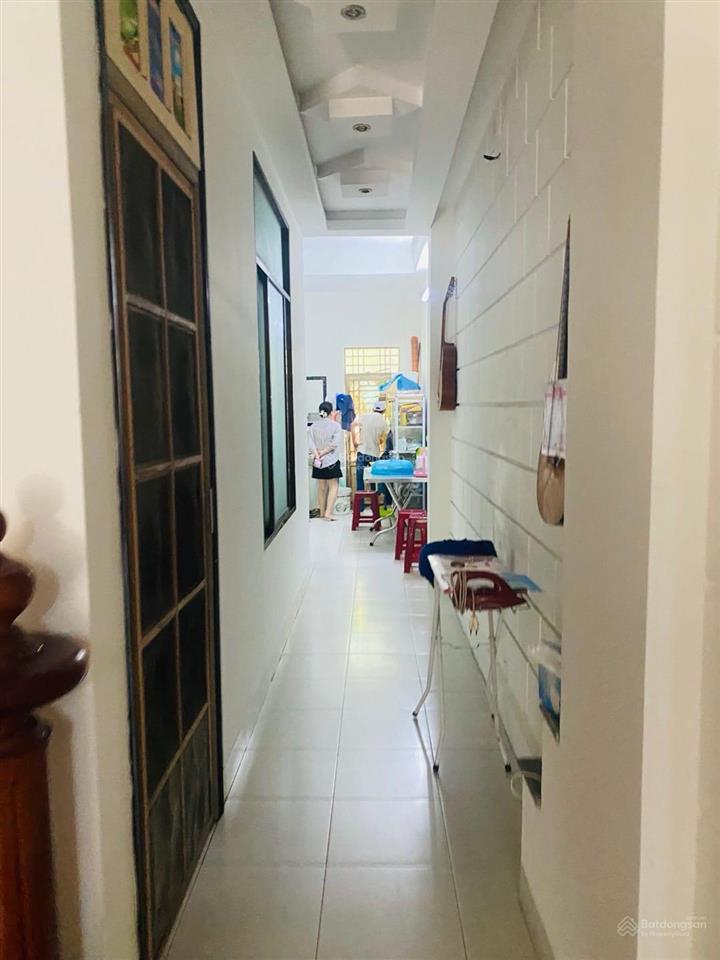 Bán nhà 2 tầng đường bùi kỷ gần đh ngoại ngữ, gọi tuyết