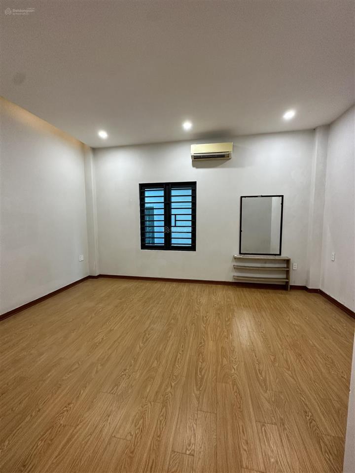 Bán nhà 3 tầng mt 5m5 nguyễn xuân ôn , hoà cường bắc , gọi tuyết