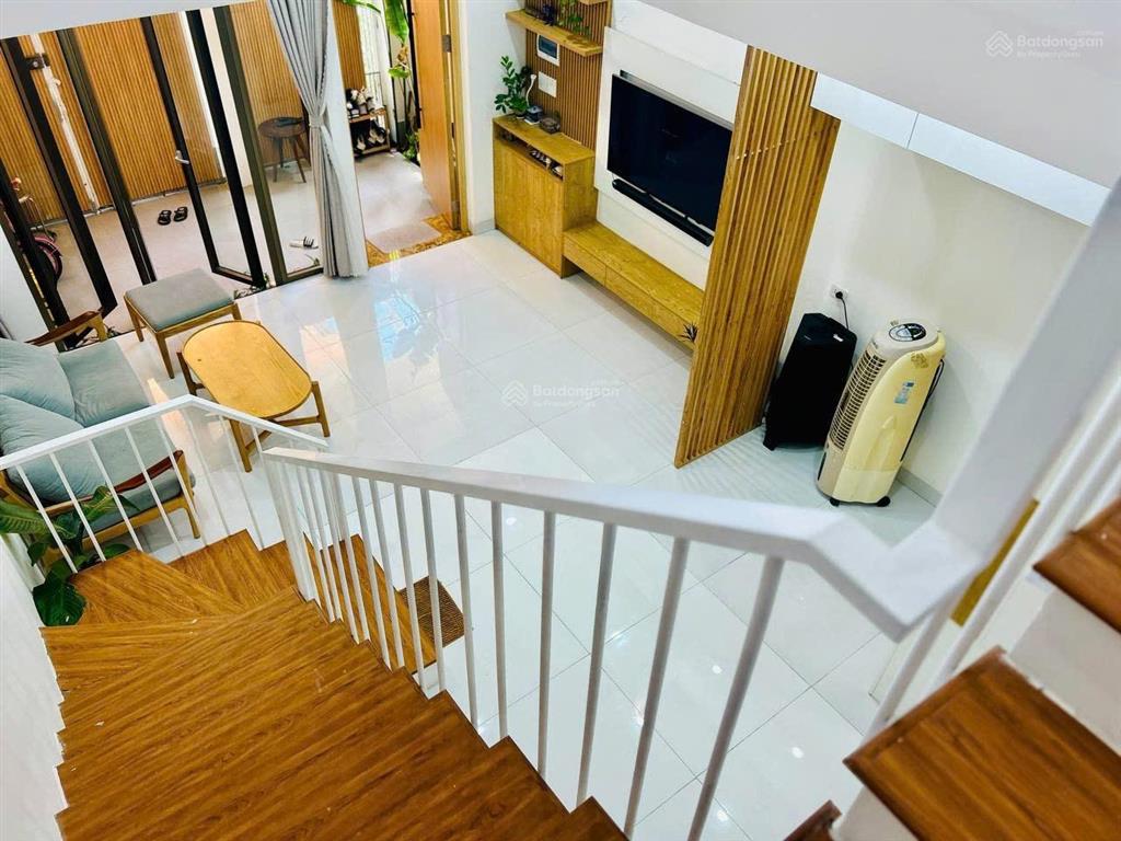Nhà 2 tầng full nội thất hiện đại đường mỹ đa tây 10  nam việt á. gọi tuyết