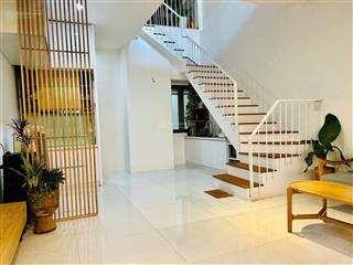 Nhà 2 tầng full nội thất hiện đại đường mỹ đa tây 10  nam việt á. gọi tuyết