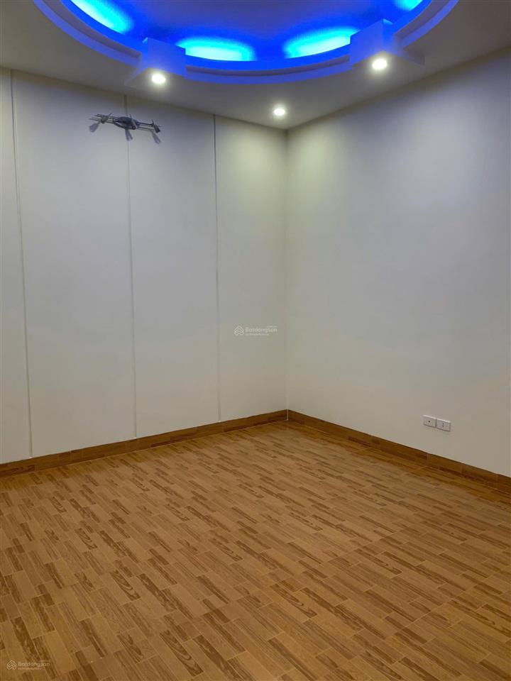 Nhà 3 tầng kiên cố đường 10m5 huỳnh tấn phát  hải châu, gọi tuyết