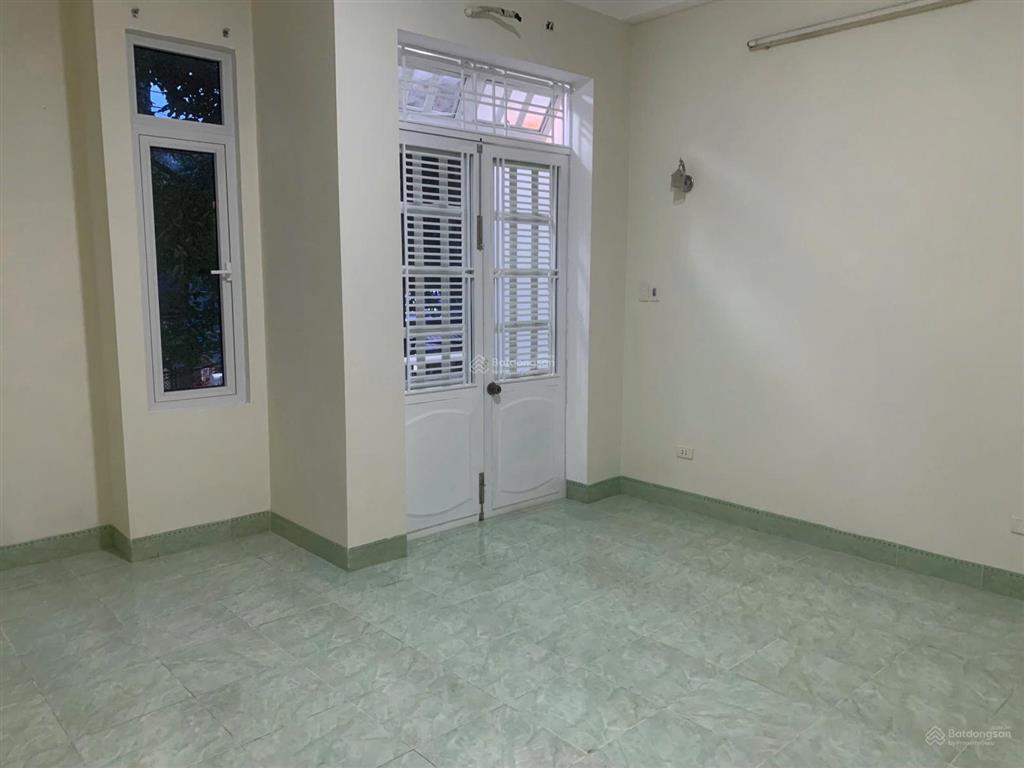 Nhà 3 tầng kiên cố đường 10m5 huỳnh tấn phát  hải châu, gọi tuyết