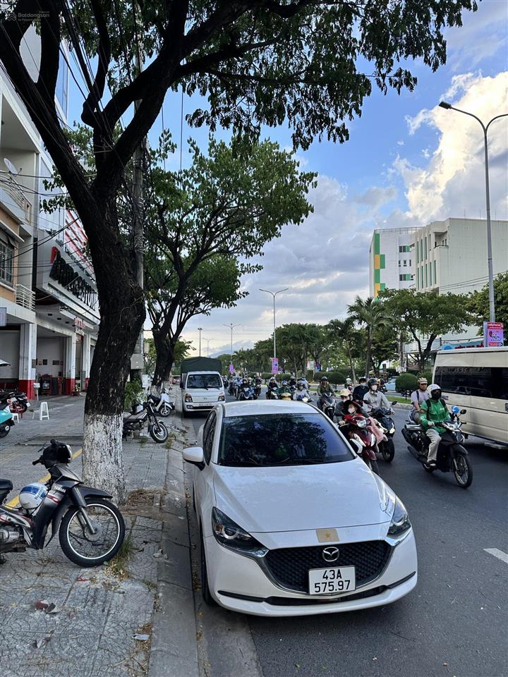 Bán nhà 2mt nguyễn hữu thọ (mặt tiền 7.5m) thuận tiện kd, gọi tuyết