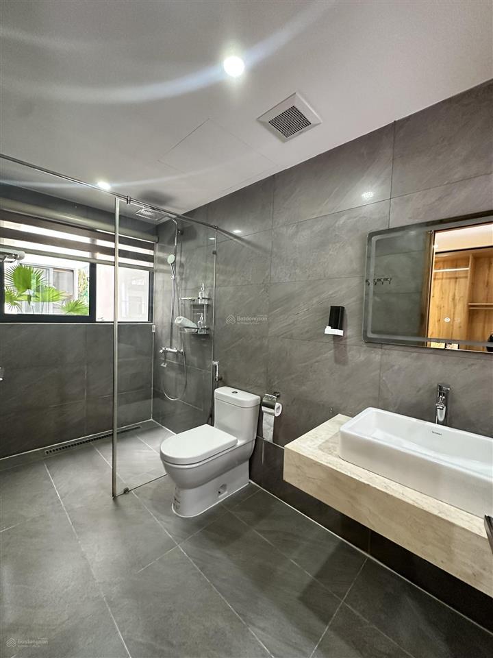 Nhà 3 tầng full nội thất mới keng mt ngô thế vinh  hải châu, chủ kẹt tiền bán gấp. gọi tuyết