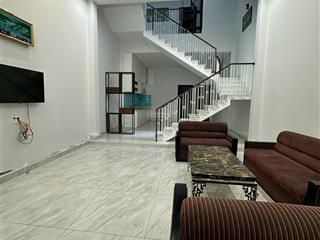 Nhà 3 tầng mt nguyễn quang bích  gần chợ nguyễn tri phương chủ cần bán giá rẻ. gọi tuyết