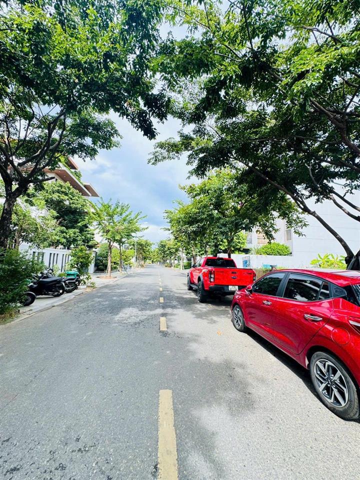 Bán cặp đất đường 7m5 lý triện  thanh khê khu dân trí cao. gọi tuyết
