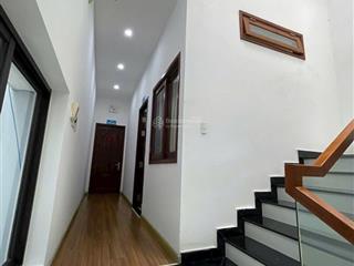 Chủ ngộp cần bán nhà 3 tầng mt 2/9  hải châu gần helio, gọi tuyết
