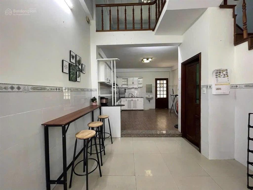 Giảm giá bán nhanh nhà 3 tầng ỷ lan nguyên phi gần quảng trường 2/9  hòa cường. gọi tuyết