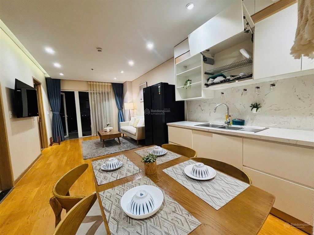(chính chủ) cần nhượng lại căn hộ 2pn mới, view góc biển đẹp, giá 5 tỷ 800 triệu, giá thuê cao