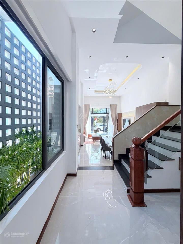 Bán nhà mặt tiền đường nguyễn như hạnh đà nẵng, giá chỉ 7,590 tỷ