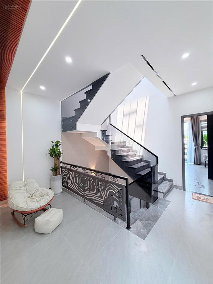 Bán nhà 3 tầng sát bên trường học, khu dân cư 285 trần cao vân, phường thanh khê, tp đà nẵng