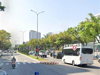 Cho thuê nhà 3 tầng mặt tiền nguyễn hữu thọ, đối diện bệnh viện quân y  hải châu  đà nẵng
