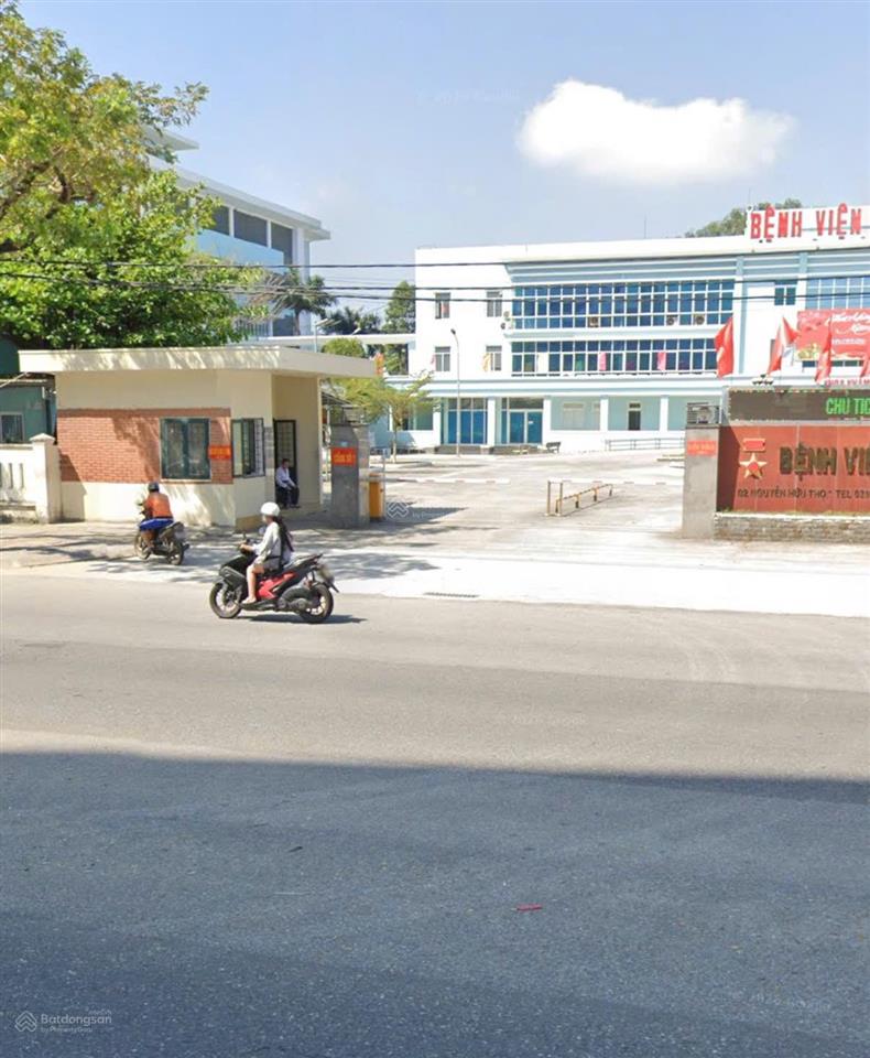 Cho thuê nhà 3 tầng mặt tiền nguyễn hữu thọ, đối diện bệnh viện quân y  hải châu  đà nẵng