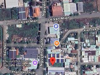 Chính chủ gửi bán lô đất 388,5m2 trục nguyễn chánh thông nguyễn tất thành, sát biển. giá 63 tr/m2