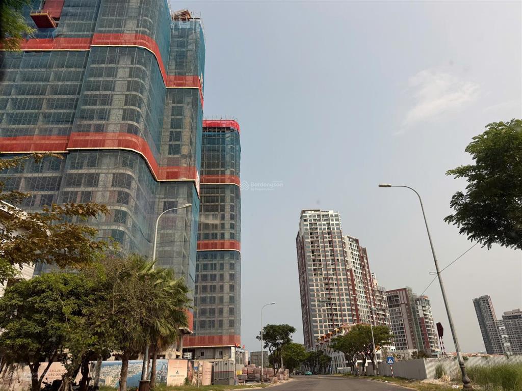 Bán căn hộ 1 phòng ngủ peninsula đà nẵng cạnh sông hàn sổ hồng lâu dài giá chỉ 2,75 tỷ
