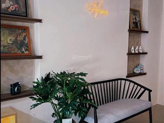 Bán homestay 4 tầng mặt tiền đỗ quang thanh khê, đà nẵng dòng tiền 100 triệu/tháng giá 13,5 tỷ