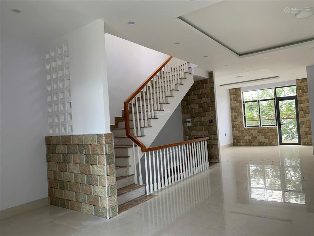 Bán gấp shophouse marina complex ngang 12m, 2 mặt đường lý nhật quang, giá 25 tỷ