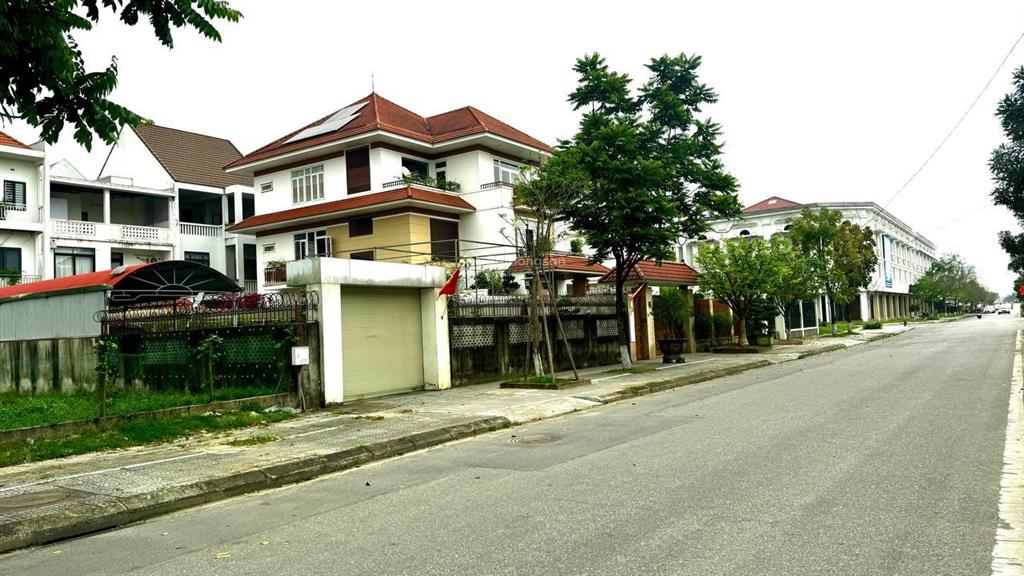 Bán đất biệt thự mặt tiền đường âu lạc, an đông, tp. huế