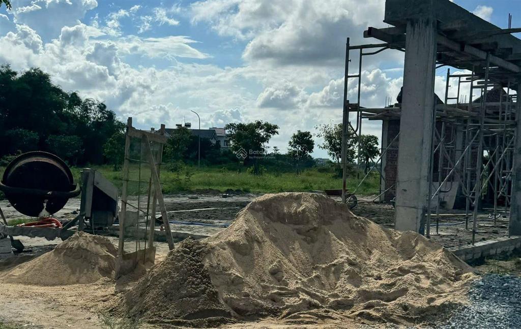 Bán lô đất mặt tiền đường lê hồng phong nối dài khu lâm sa  tu lễ, tp. hội an