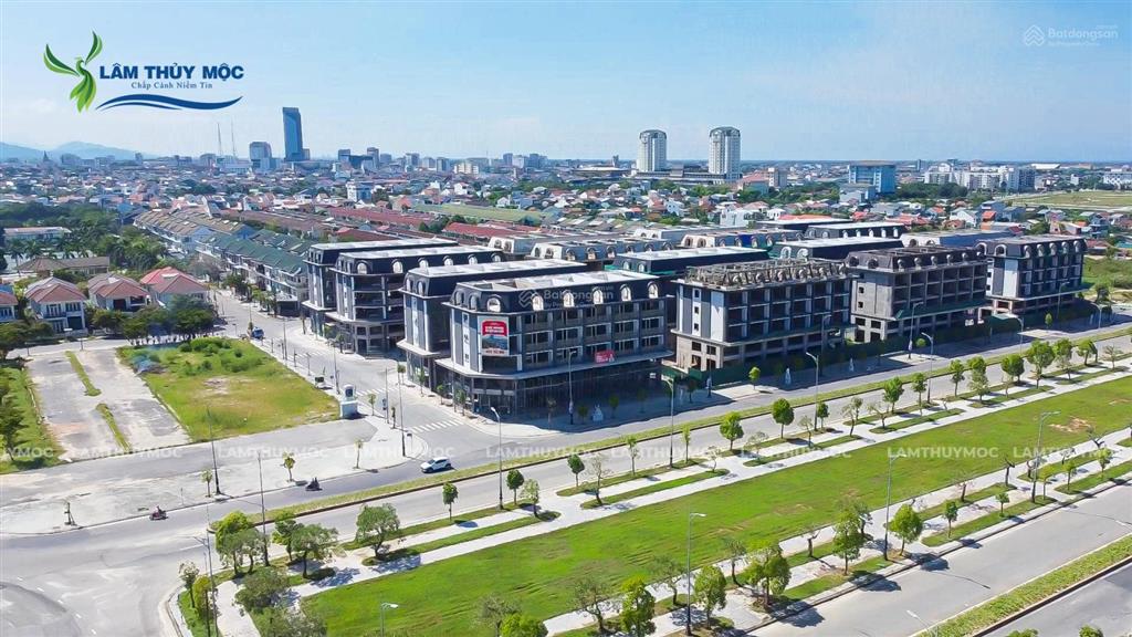 Bán căn mặt tiền võ nguyên giáp gần hoàng quốc việt  đoạn ô tô điện tấn lộc  da shophouse an cựu