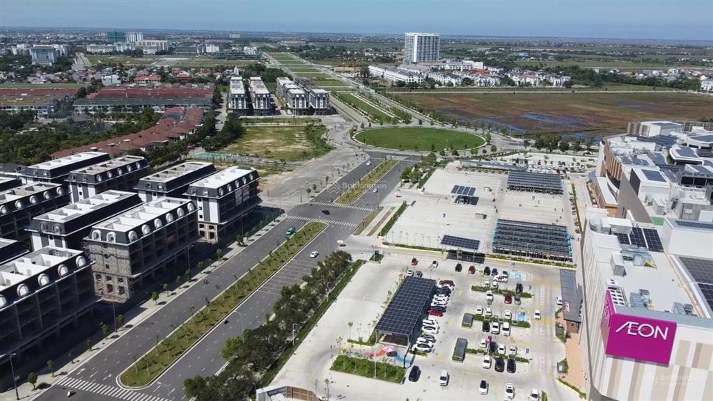 Bán căn mặt tiền võ nguyên giáp gần hoàng quốc việt  đoạn ô tô điện tấn lộc  da shophouse an cựu