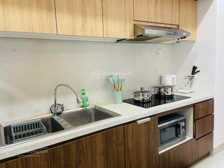 Cho thuê căn hộ 2 pn sơn trà ocean view  view núi & biển vị trí trung tâm tp. đà nẵng