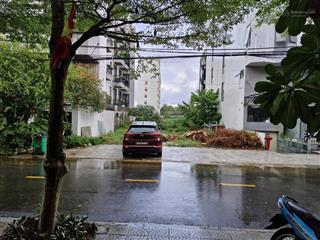 Bán nhanh lô đất rộng mt lê mạnh trinh  cách biển 50m, thích hợp xây tòa căn hộ