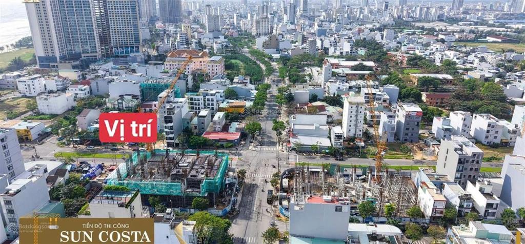 Siêu vip  3 lô mặt tiền đường vương thừa vũ, 270m²  ngang 15m. ra biển 50m đi bộ, rất đẹp.