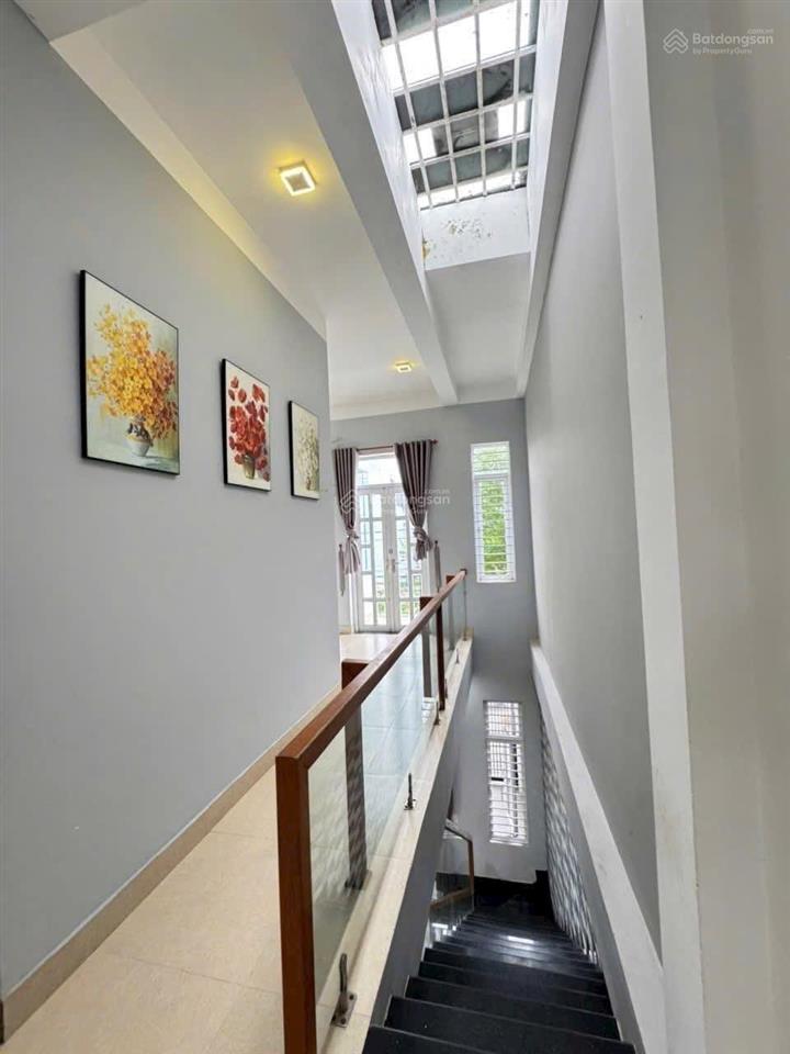 Bán nhà 2 tầng 2 mê đường 7.5m nguyễn sắc kim  nam ntp  hoà xuân