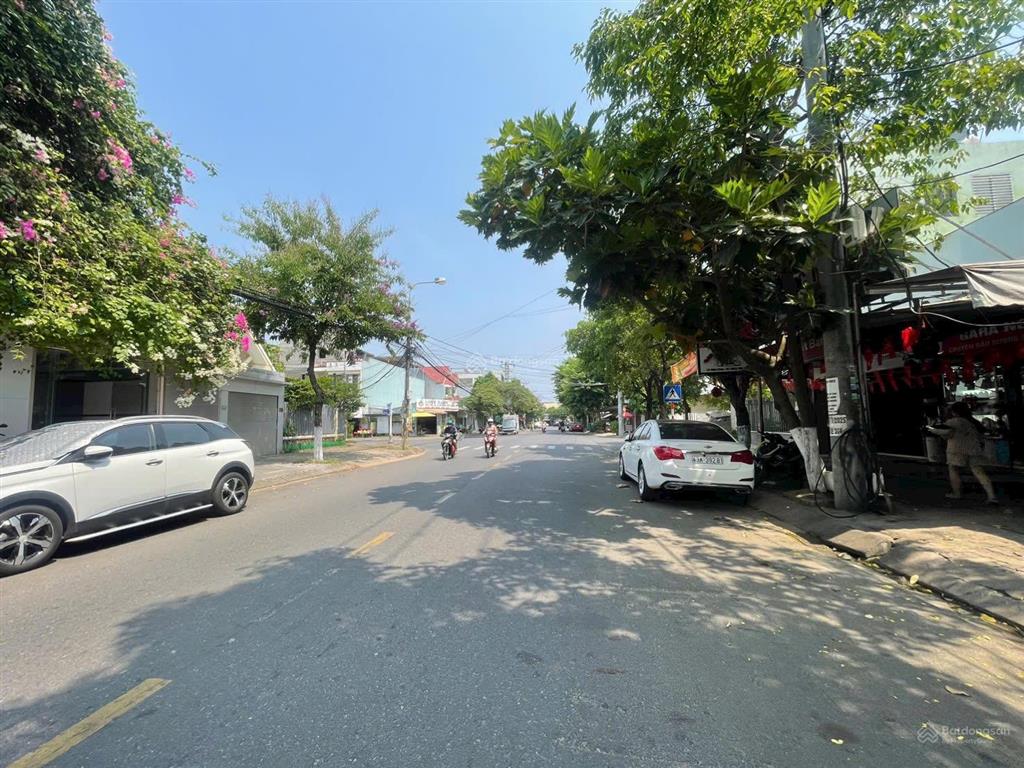 Bán lô đường 10,5m đinh châu  vị trí kinh doanh ngay chợ hoà cầm