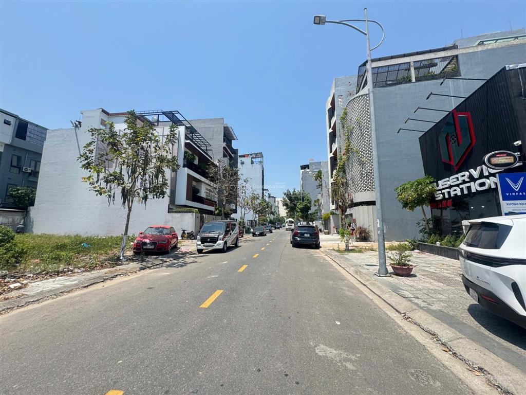 Bán lô đường 7.5m nại nam 8  ngay sun 69 tầng  hải châu