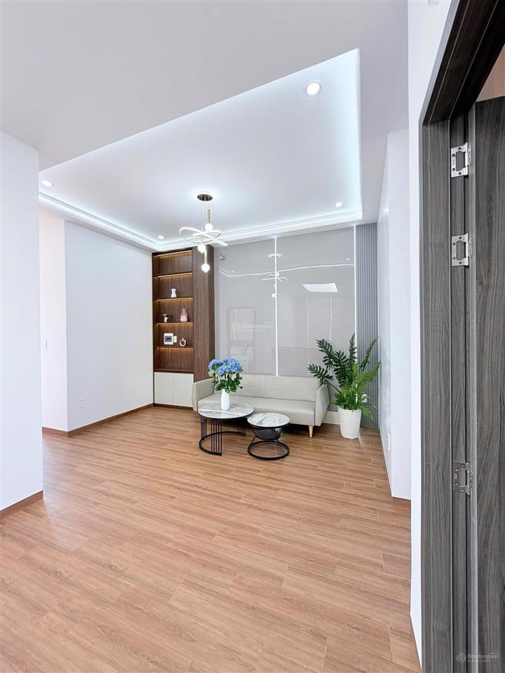 Bán villa 3 tầng chill chill hòa xuân full nội thất