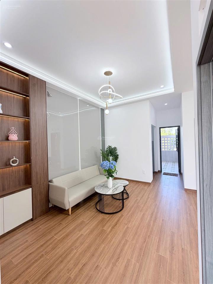 Bán villa 3 tầng chill chill hòa xuân full nội thất