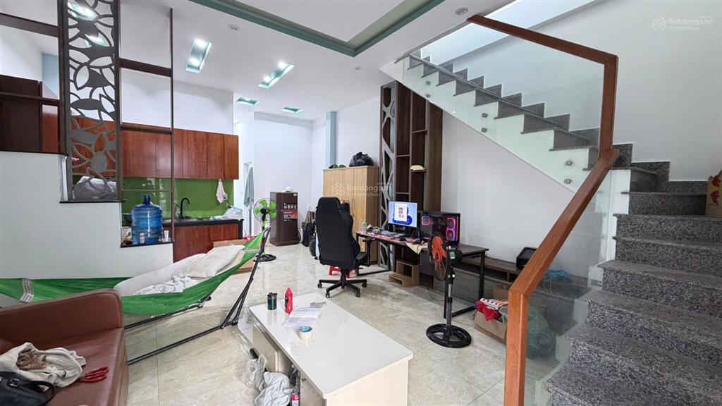 Cần cho thuê nhà 2 tầng đường trần quý kiên  ngũ hành sơn