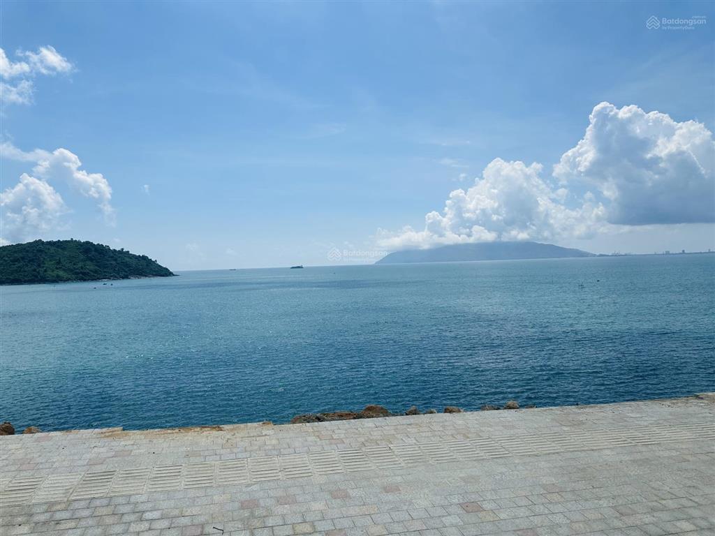 Bán căn biệt thự đơn lập trên đồi đường lâm phong 1  giá 52.732 tỷ vinhomes hải vân bay đà nẵng