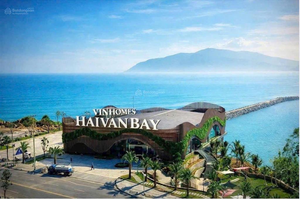 Bán căn biệt thự đơn lập trên đồi đường lâm phong 1  giá 52.732 tỷ vinhomes hải vân bay đà nẵng
