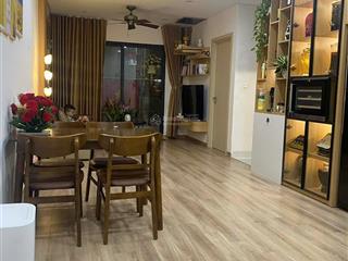 Bán căn 2pn đầy đủ nội thất cao cấp tại fpt plaza 1