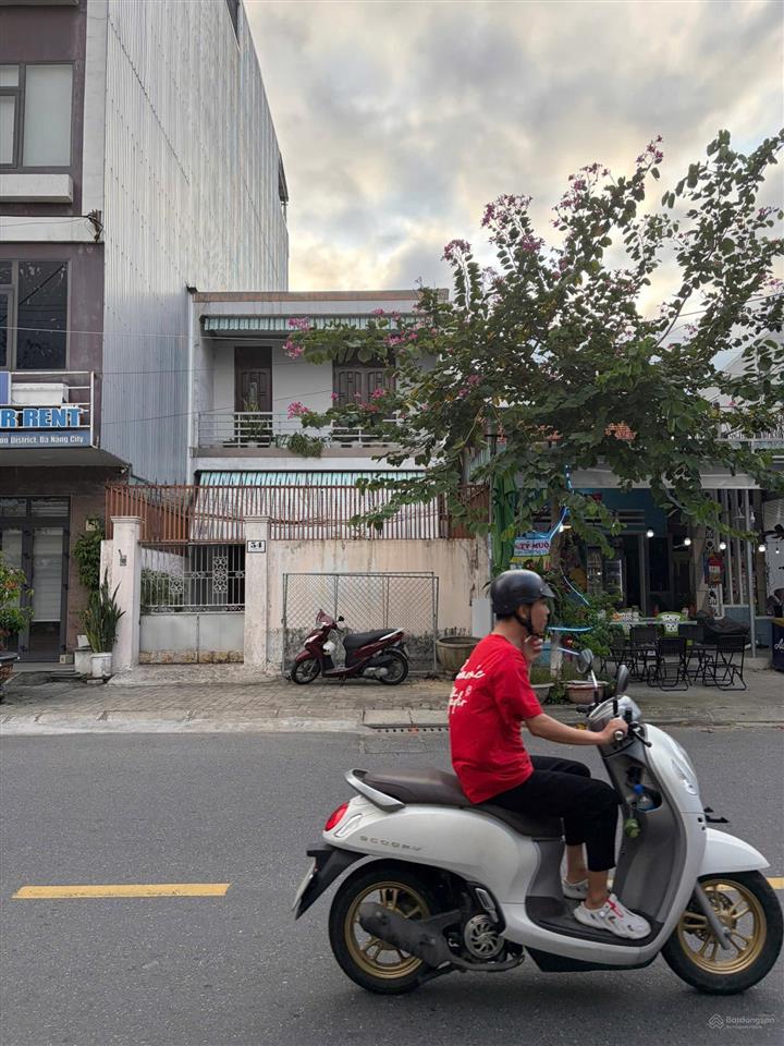 Bán đất tặng nhà số 54 mai thúc lân, gần biển mỹ khê, sơn trà, đà nẵng dt 147,6m giá 31 tỷ