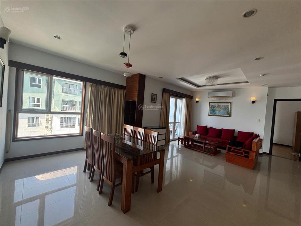 Cho thuê căn hộ 3pn, đà nẵng plaza, 16 trần phú, 131m, sát bờ sông hàn, tầng cao, view đẹp, 25tr