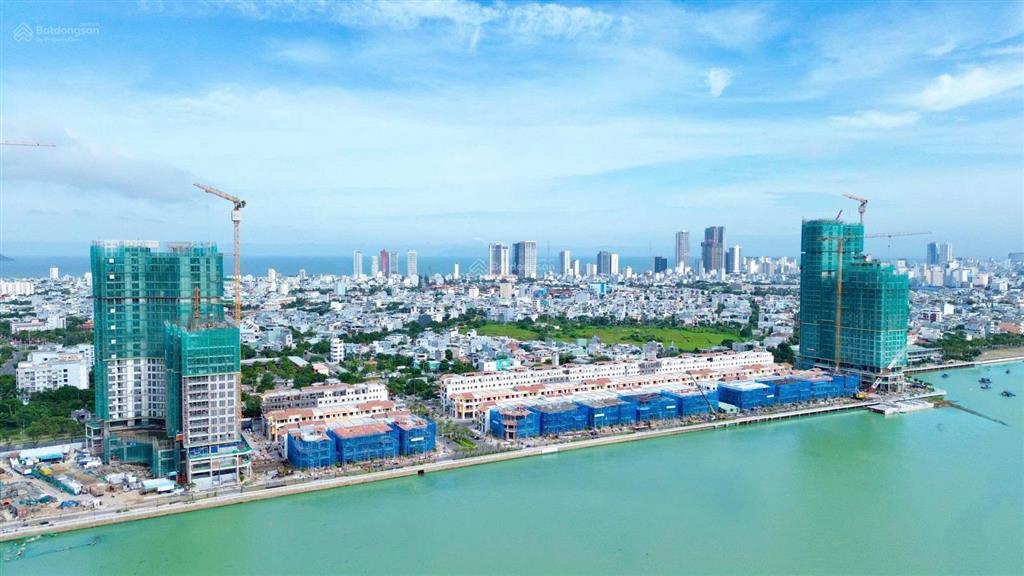 Căn hộ studio dự án the sun symphony mặt sông hàn  tp đà nẵng, dt 34.8m2 giá chỉ 3 tỷ 376