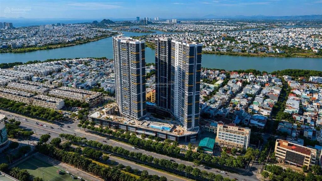 Căn góc 3pn  dt 80m2  căn hộ masteri rivera đà nẵng  giá bán 81 triệu/m2